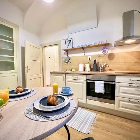 Elegant Apartment In โกชิเซ ภายนอก รูปภาพ